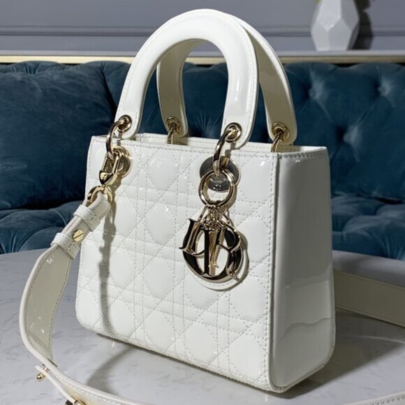 Dior  handbag - Picture 1 of 9